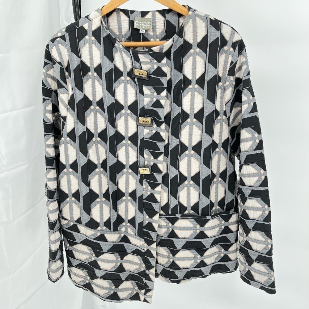 Niche Nilgun Derman Geometric Pattern Jacket Size XL Metallic Accents Big Button